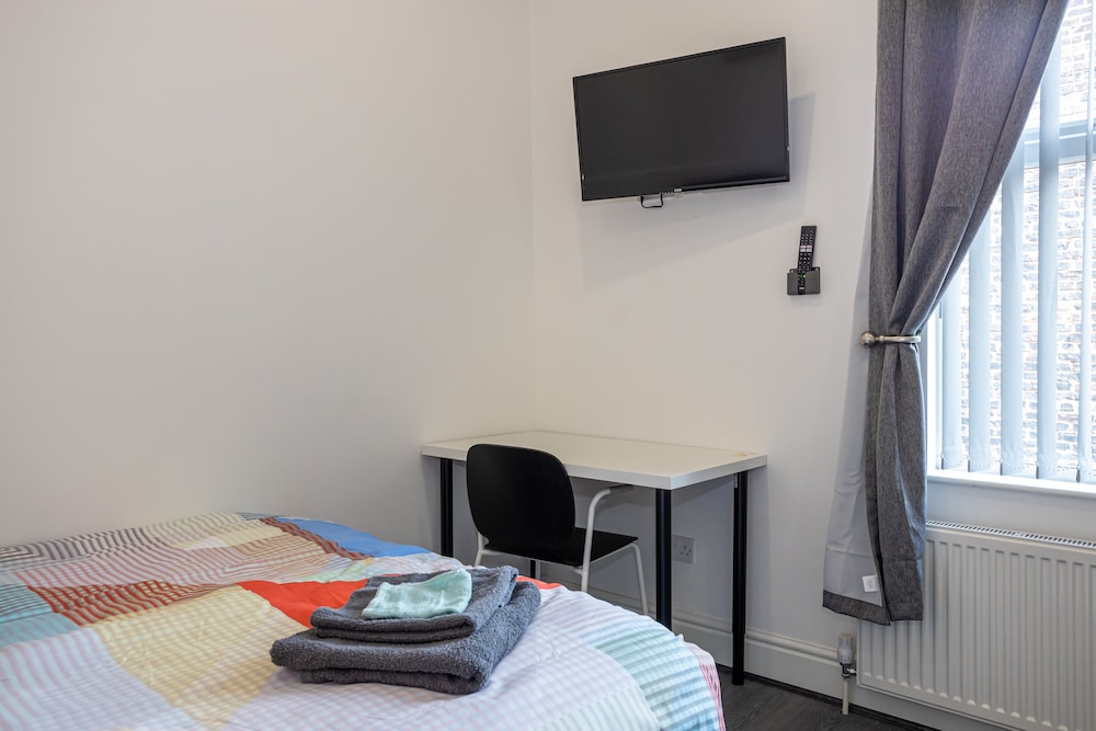 Superior Double Room, Ensuite, Courtyard View (4) photo 3