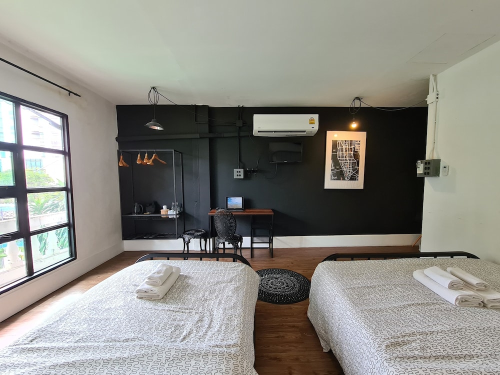Classic Triple Room photo 2
