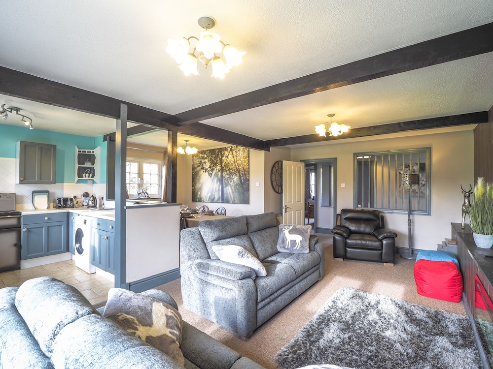 Cottage, Accessible, Private Bathroom (Chestnut)