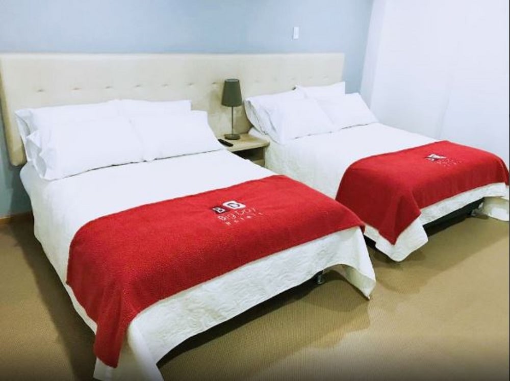 Double Room, 2 Queen Beds, Lake View photo 2