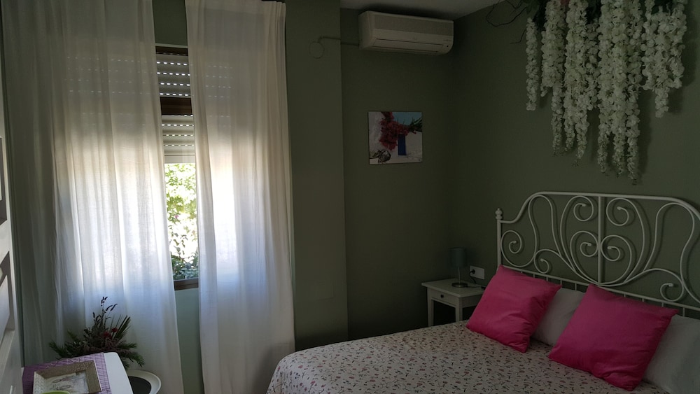 Room with double bed, private bathroom