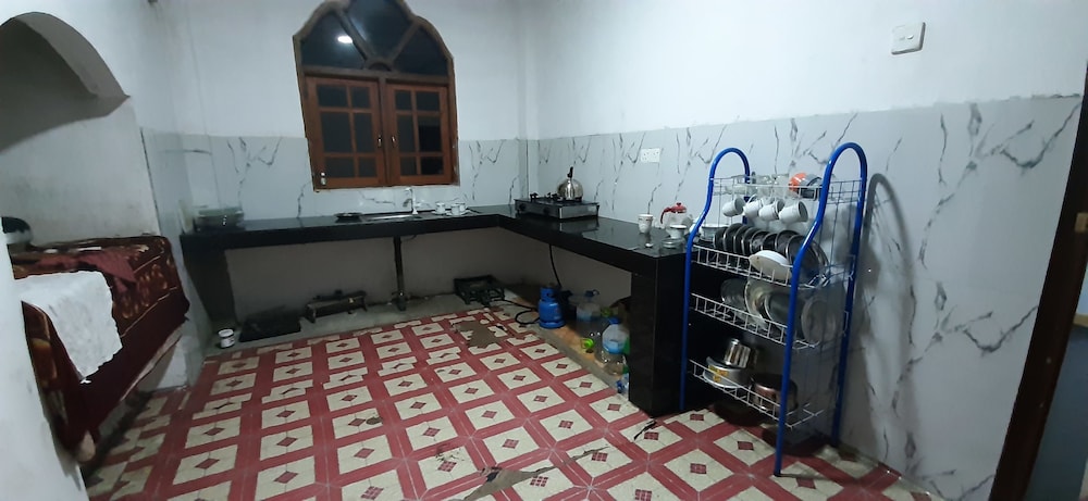 Basic Double Or Twin Room, 1 Double Bed photo 3
