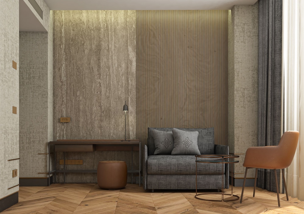 Junior Suite, Courtyard View