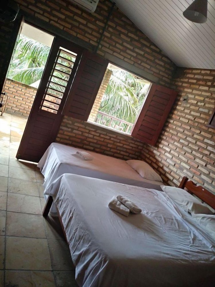 Economy Triple Room