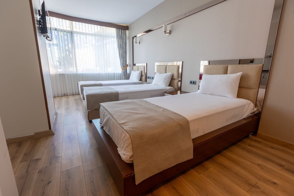 Triple Room photo 2