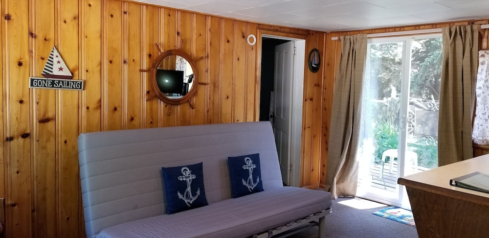 Lighthouse Room