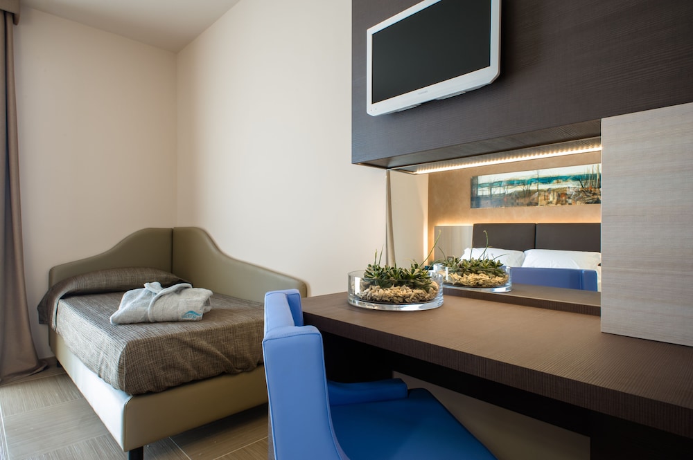 Superior Double Room - Photo 3