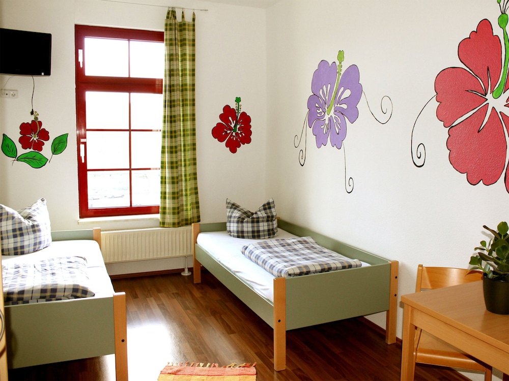 Twin room - Photo 3