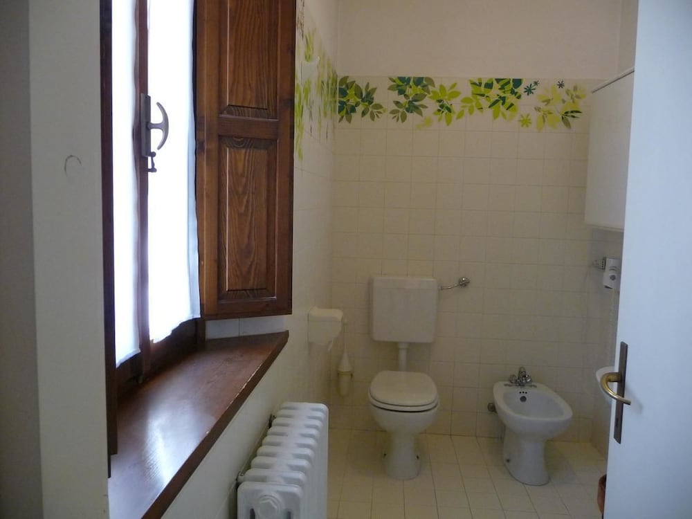 Classic Double Room Single Use photo 3