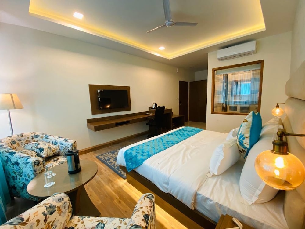 Luxury Room photo 3