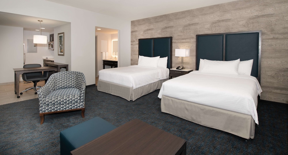 Studio, 2 Queen Beds, Accessible (Hearing)