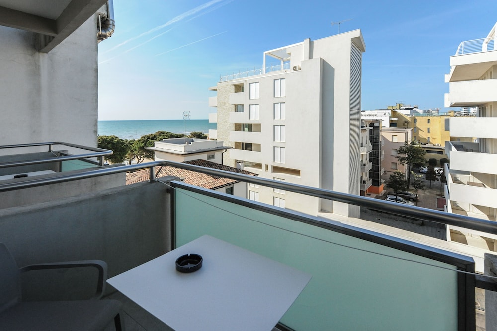 Standard Double Room, Sea View photo 3