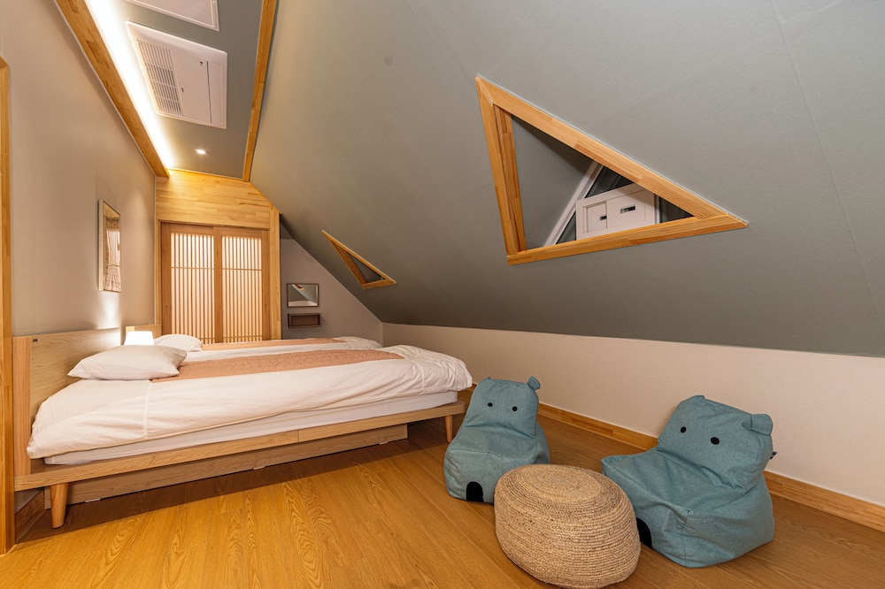 Forest House photo 3