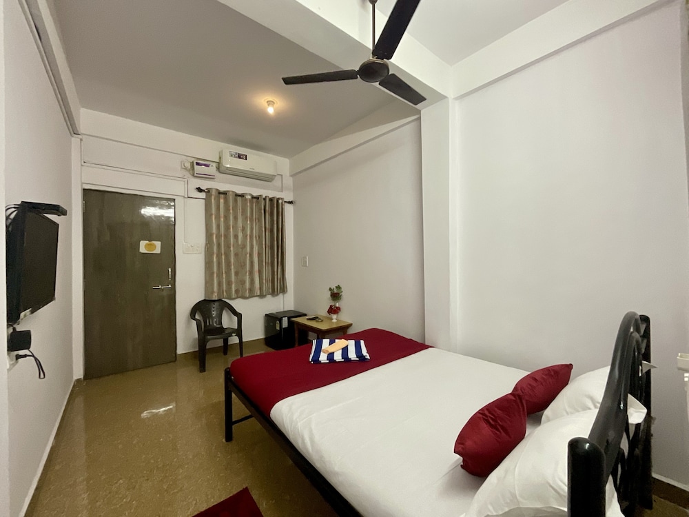 Deluxe Double Room, Balcony, City View photo 1