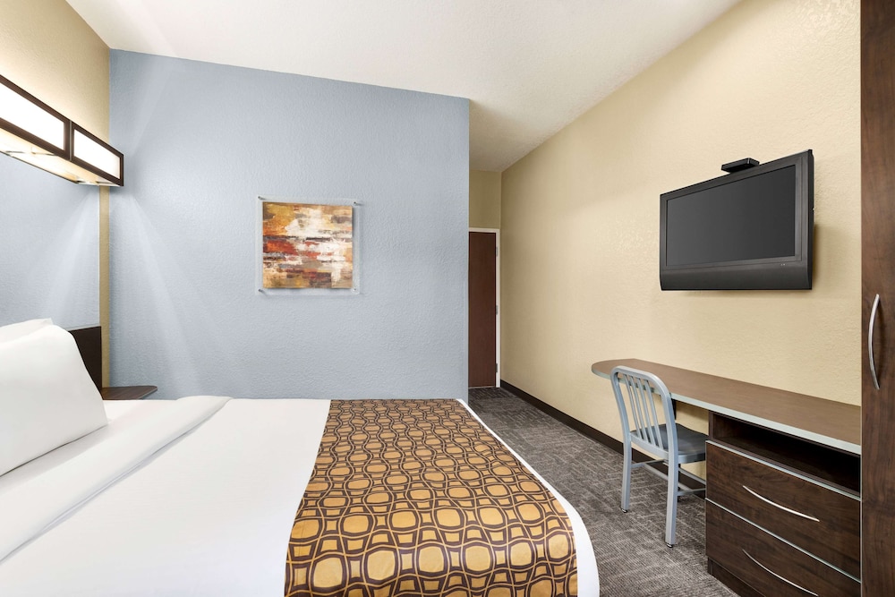 Microtel Inn & Suites by Wyndham Woodstock/Atlanta North, Photo 5