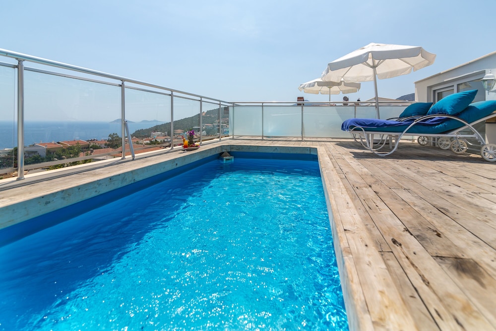Deluxe Room, Private Pool, Sea View (Master) photo 2