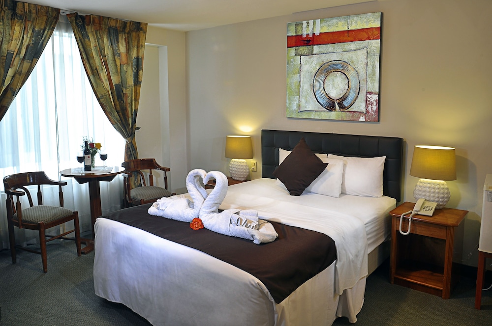 Double Room - Photo 5