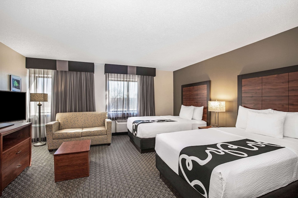 Deluxe Room, 2 Double Beds, Non Smoking - Photo 1