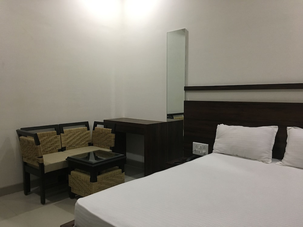 Executive Room photo 2