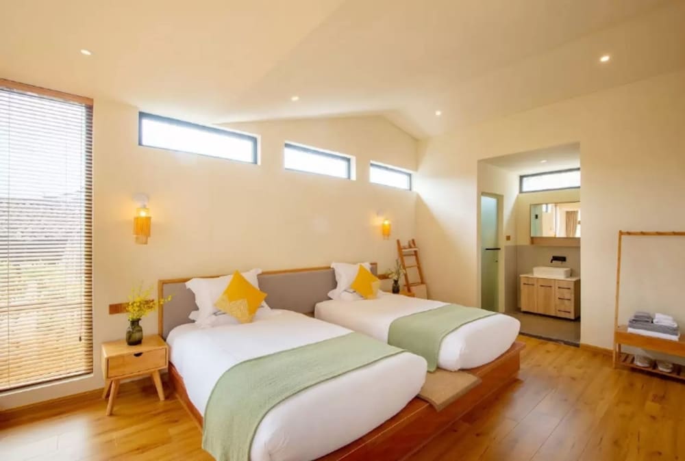 Design Twin Room photo 2