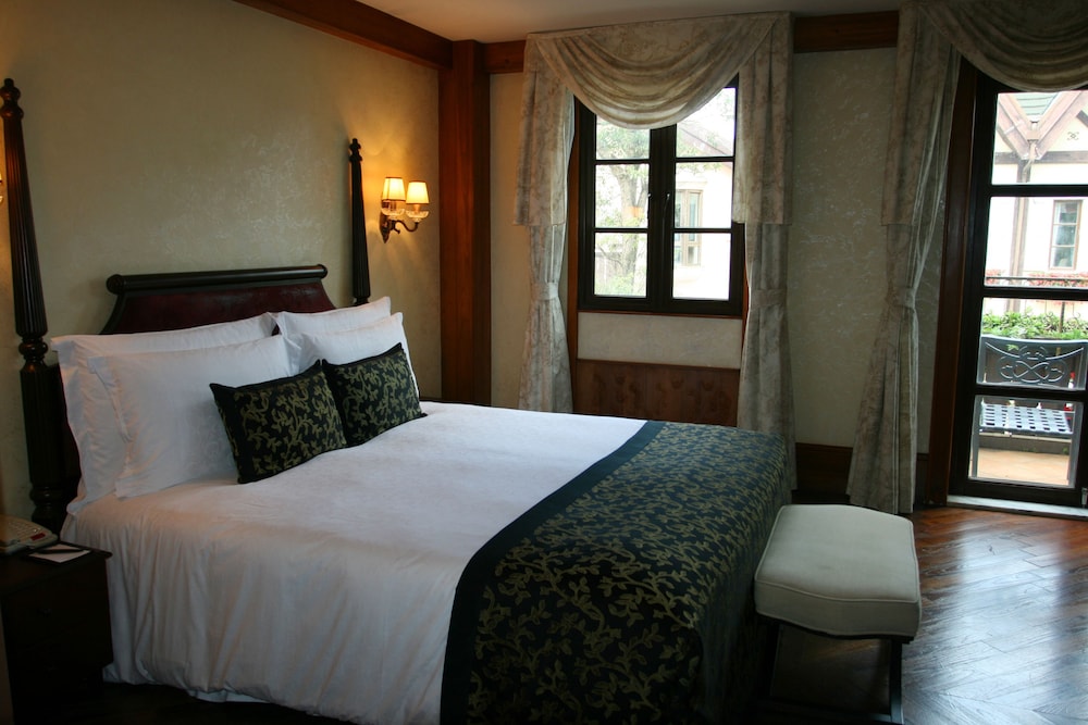 Deluxe Room, Mountain View