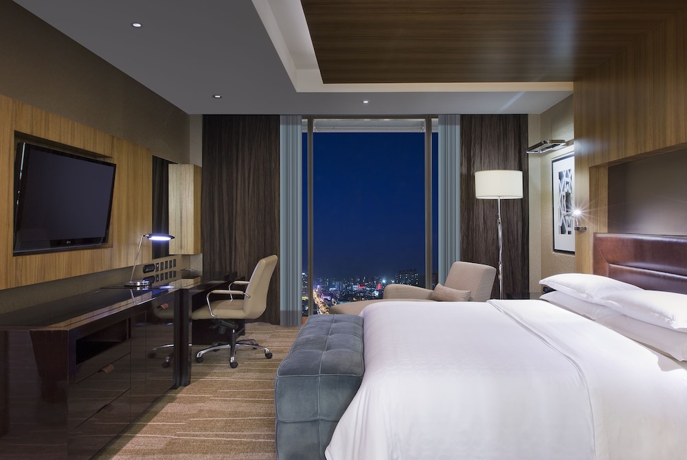 Executive Suite photo 3