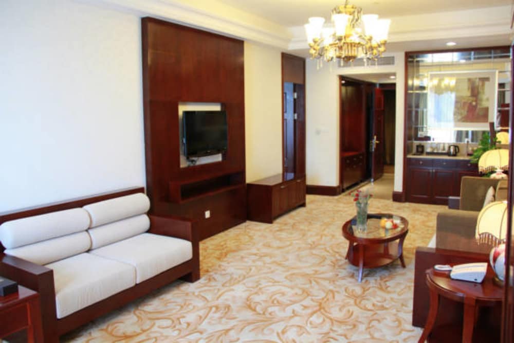 Business Room, 1 King Bed photo 3