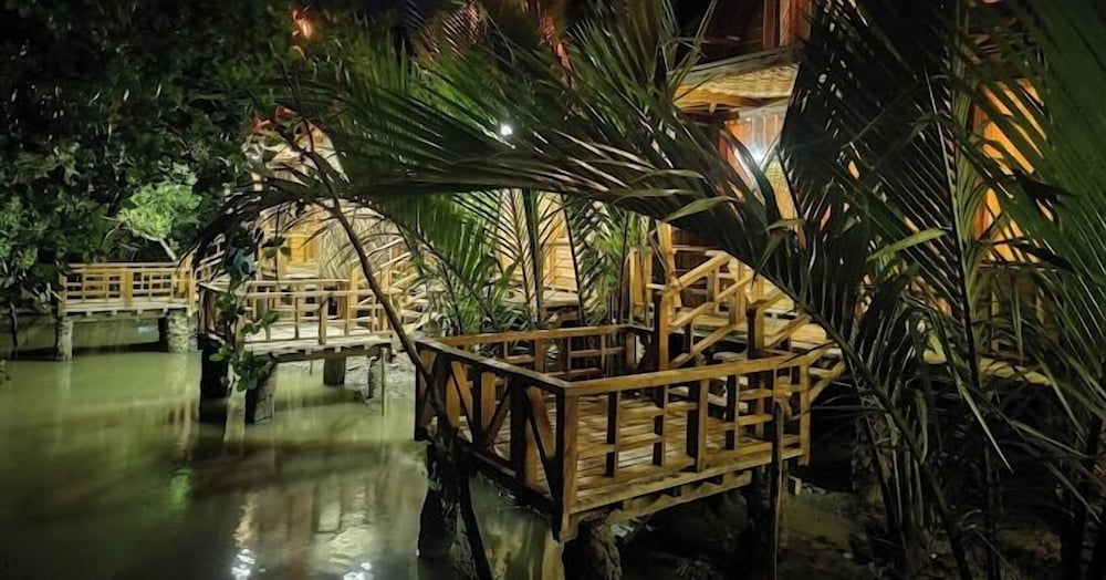 Honeymoon Double Room, River View