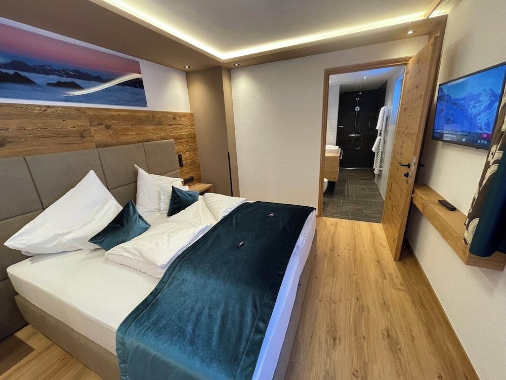 Suite, Mountain View