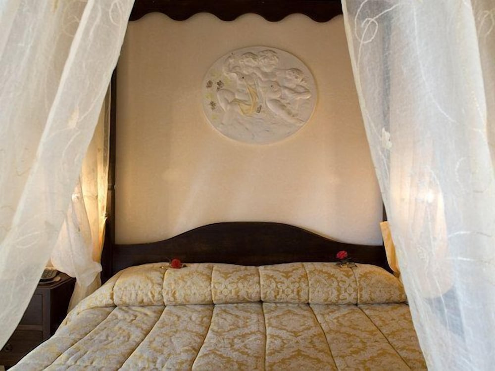 Suite photo 1