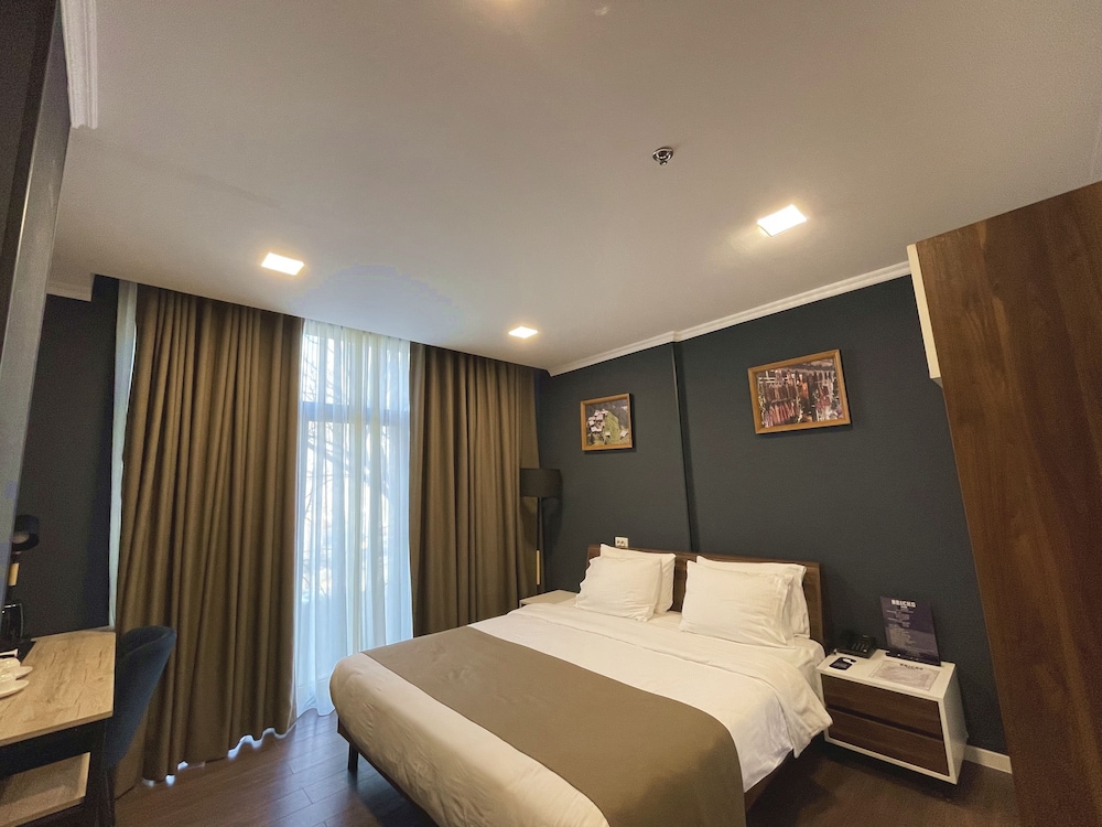 Double Room - Photo 7