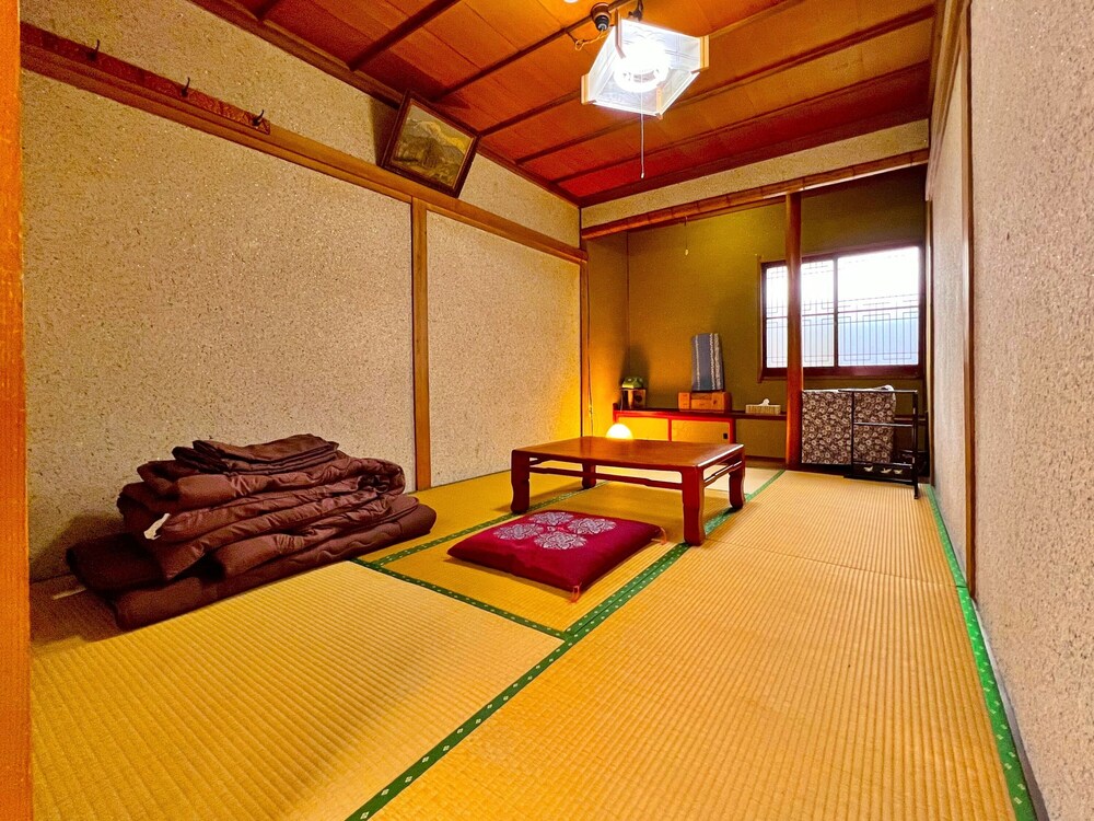 Twin Room, Non Smoking photo 3