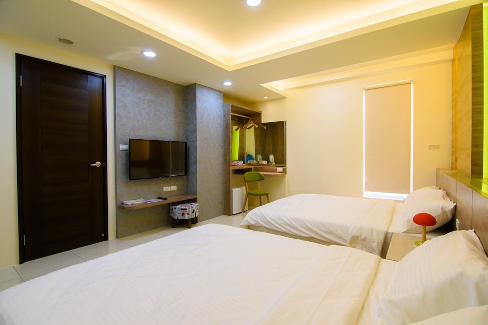 Standard Quadruple Room (201) photo 3