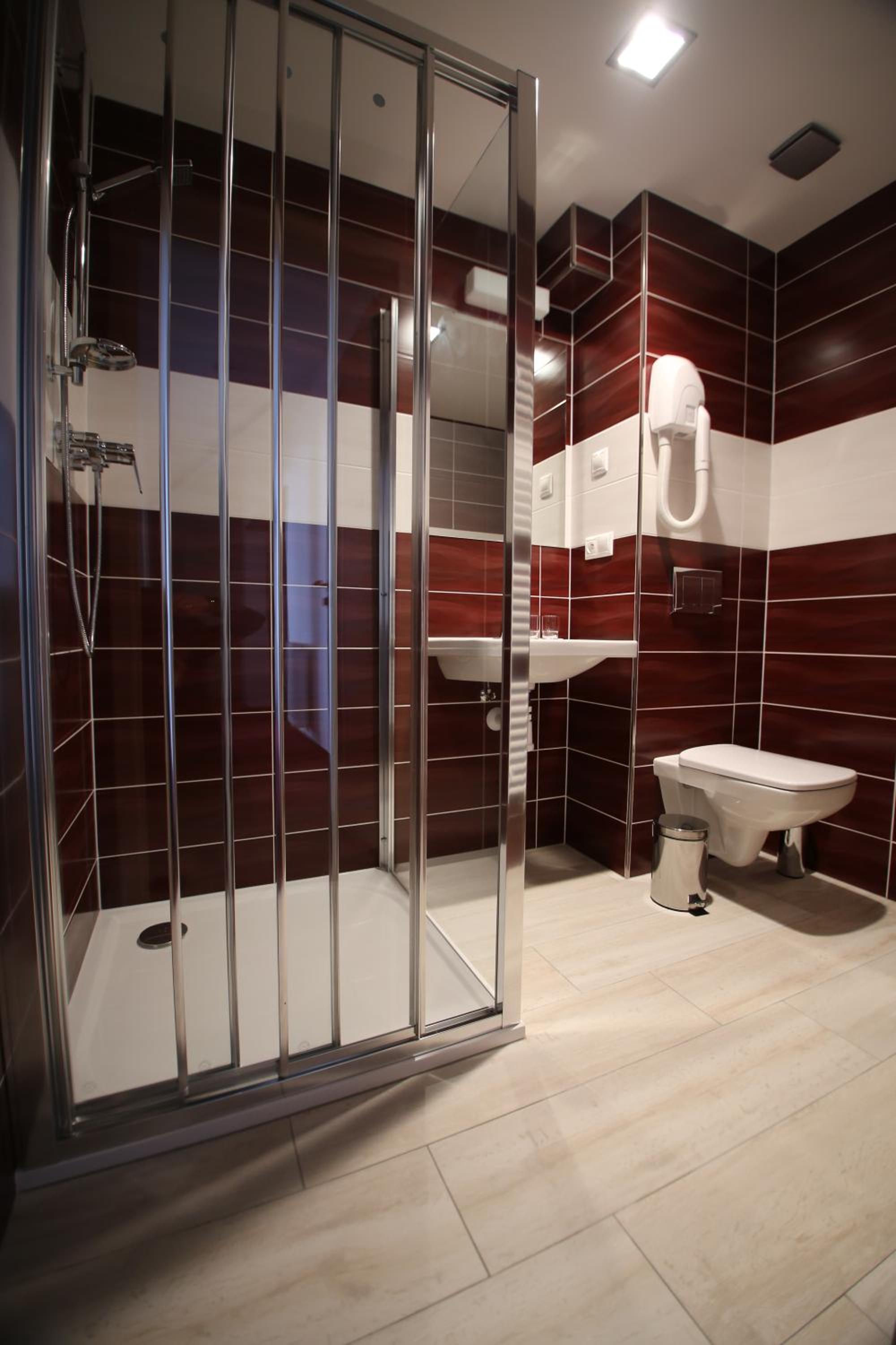 Standard Double or Twin Room photo 1