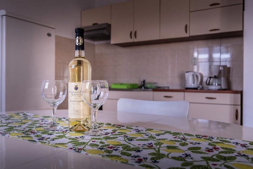 Apartment (Brane - 100m from the beach - A1 Ana ) photo 3