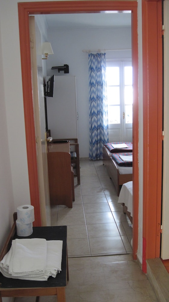Family Apartment, 2 Bedrooms, Kitchenette, Sea View - Photo 20