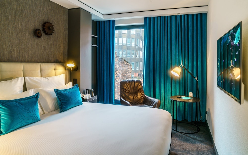 Comfort Room, 1 King Bed