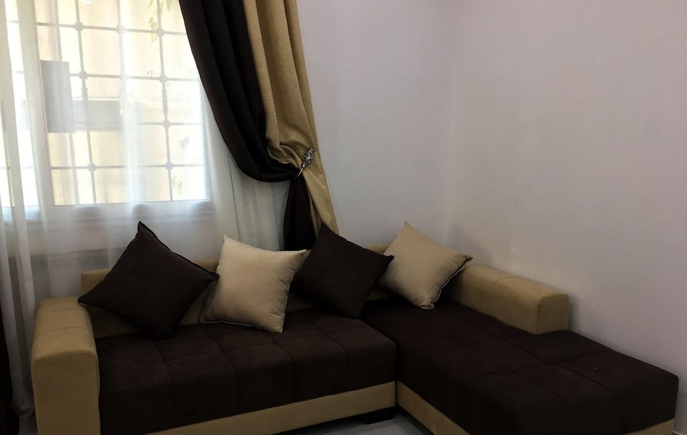 City Apartment, 2 Bedrooms, City View photo 3