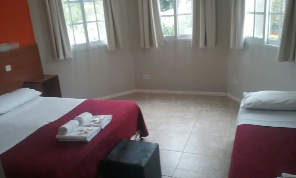Triple Room, Multiple Beds