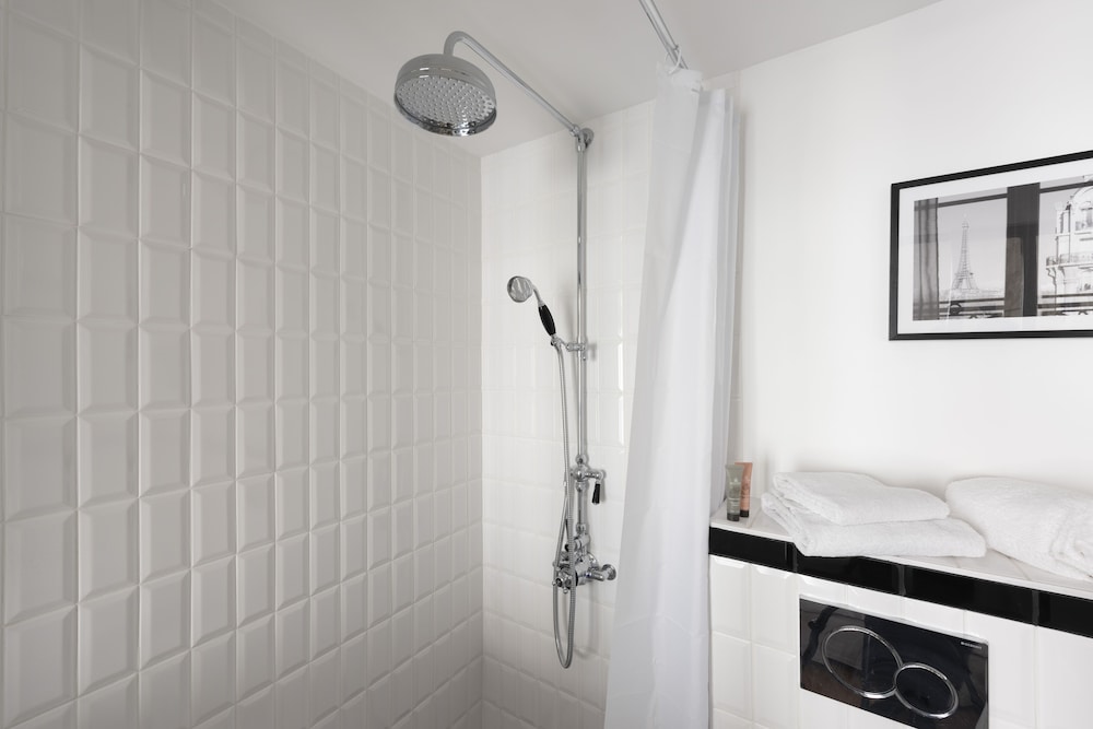 Small Double Room photo 2