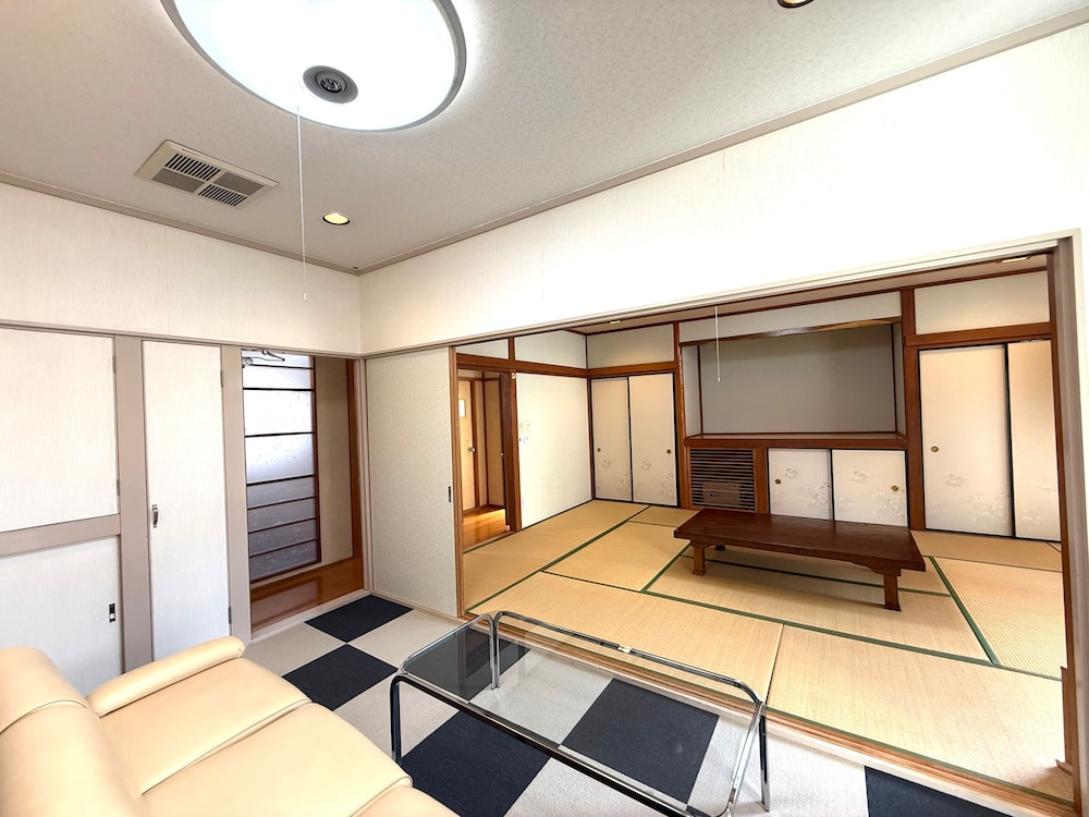 Classic Townhome, 1 Bedroom, Non Smoking, Courtyard View (Omakase )
