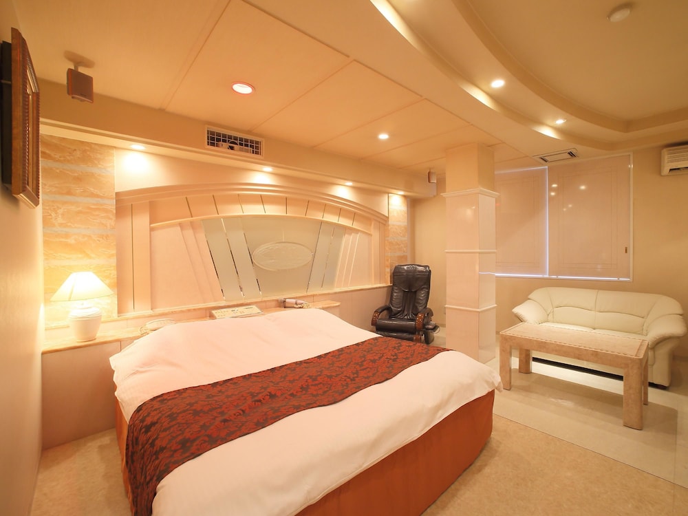 Standard Room, 1 King Bed (Couples Hotel)