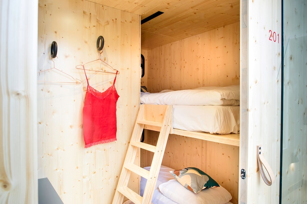 Bunk Unit Pod in Shared Dormitory (8 pods)