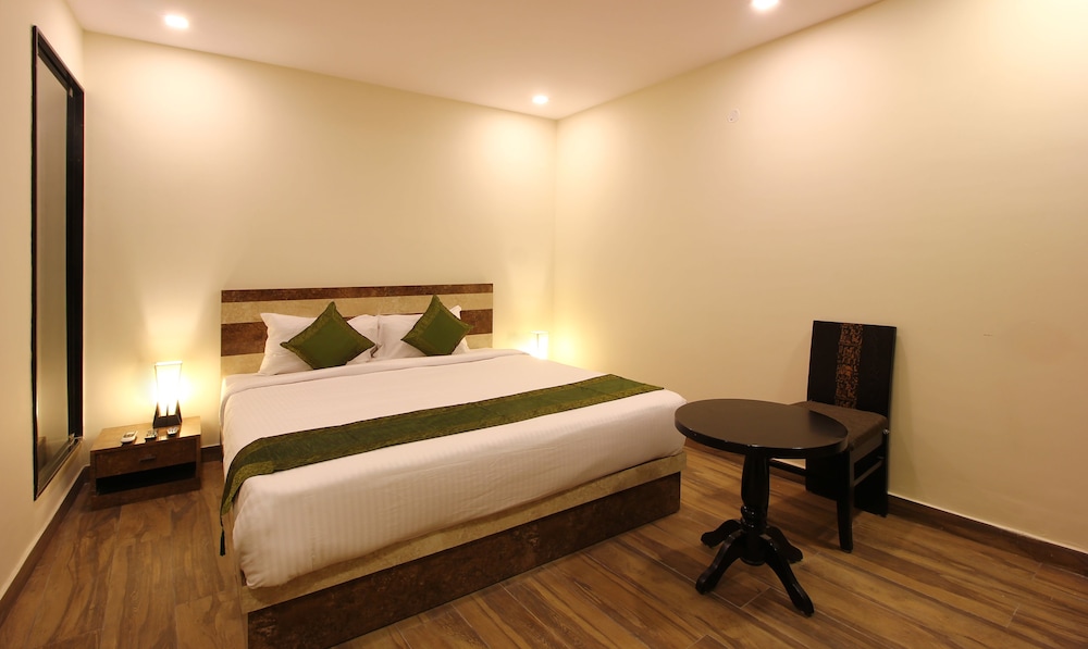 Standard Double Room - Photo 7