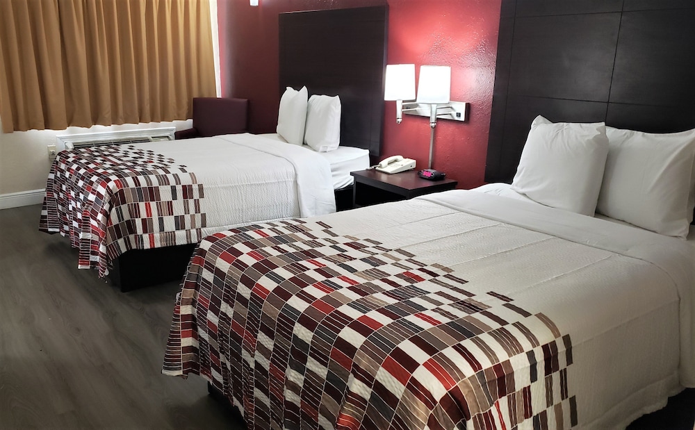 Deluxe Room, 2 Double Beds, Non Smoking - Photo 1