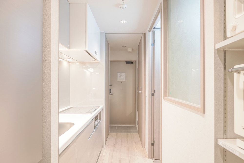 Apartment, Multiple Beds, Kitchen, City View (202) photo 2