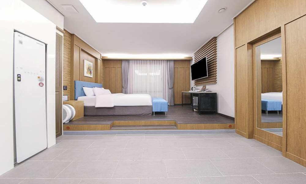 Superior Double Room - Photo 2