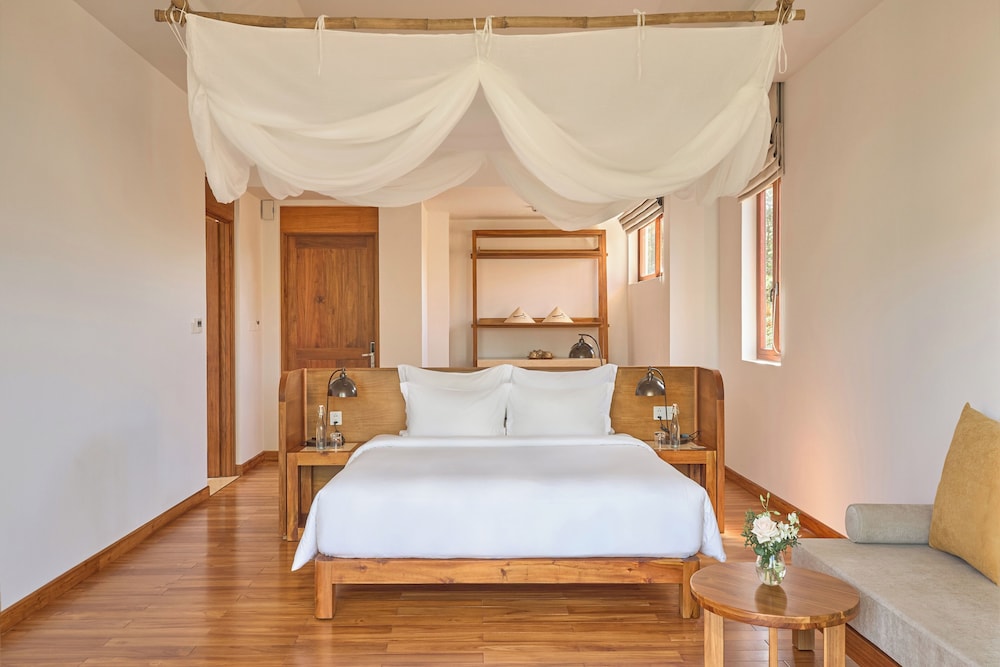 Lagoon 2-Bedroom Pool Villa photo 3