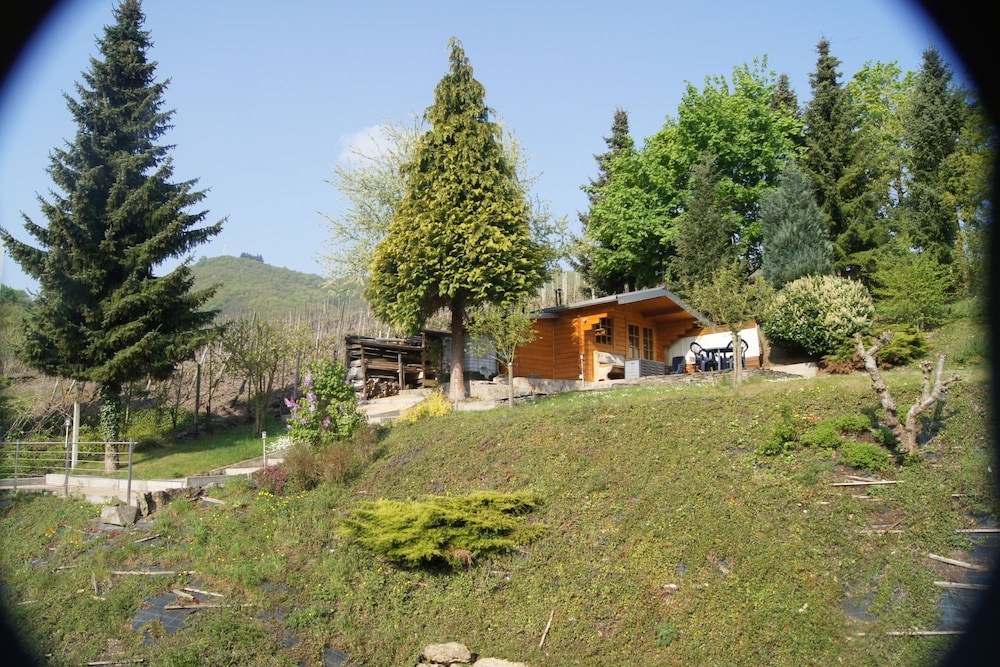 Comfort Double Room, 1 Queen Bed, Vineyard View, Slope side, photo 6