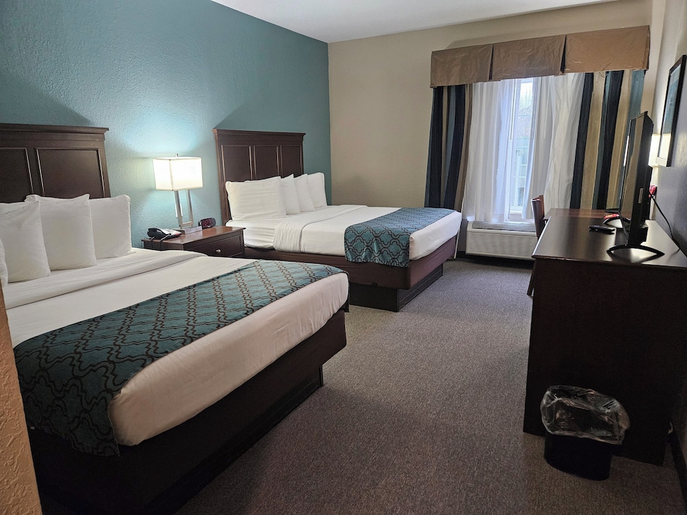 Basic Double Room, 2 Queen Beds, Accessible photo 1
